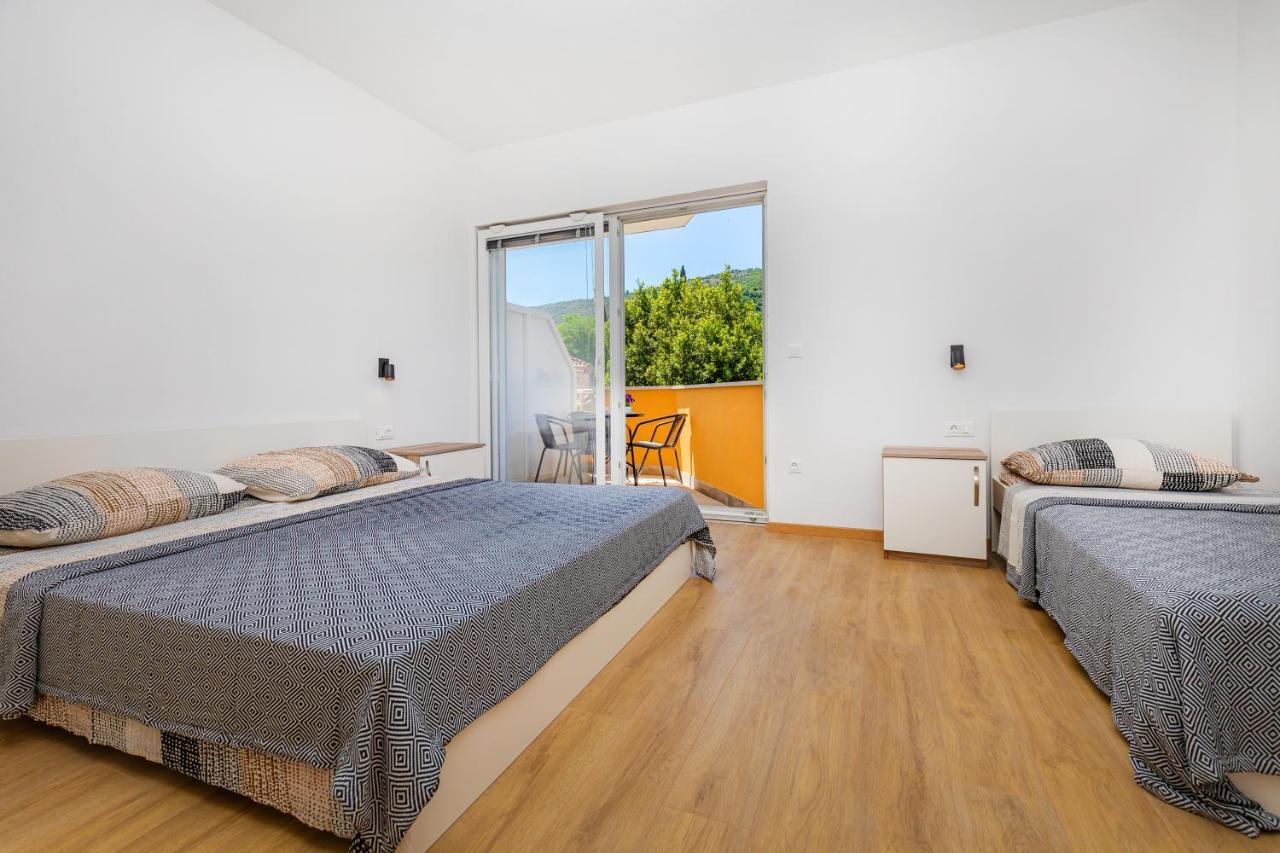 Olive Tree Apartment 1 Prijevor Exterior photo